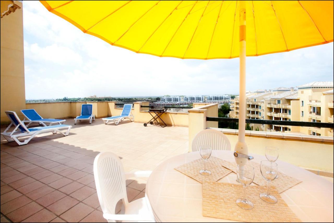 Apartamentos Lomas De كامبوامور المظهر الخارجي الصورة