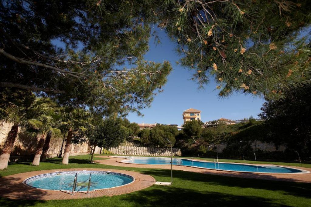 Apartamentos Lomas De كامبوامور المظهر الخارجي الصورة